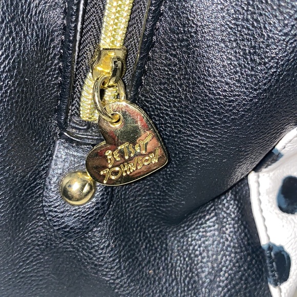 BETSEY JOHNSON Luv Betsey  Black White bag  Pink  cosmetic bag - Picture 8 of 14